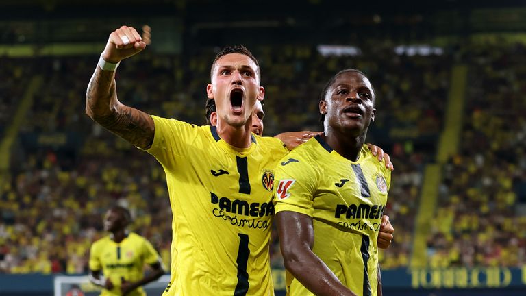 Villarreal 2–0 Real Oviedo (LaLiga Jornada 1): Merah Dini Alberto Reina 27’, Gol Etta Eyong 29’ & Pape Gueye 36’ — Debut Partey Disorot, Paunović: “Kartu Merah Mematikan Pertandingan”