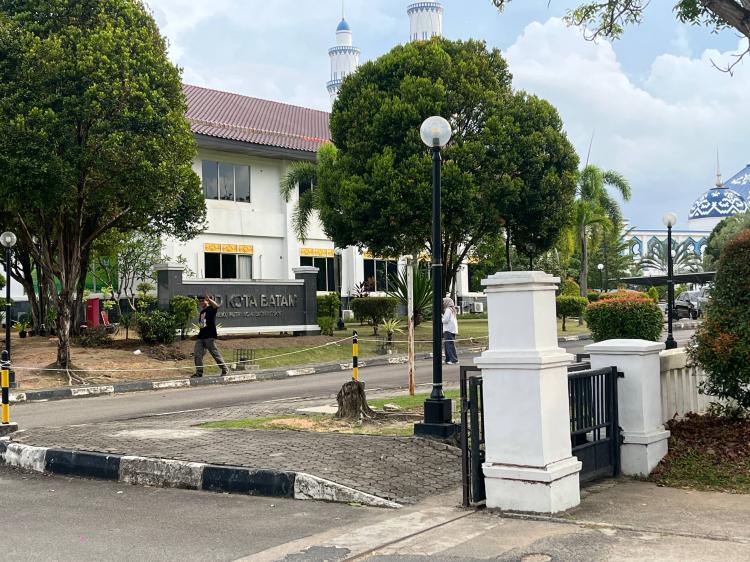 Proyek Pagar Rp6 Miliar DPRD Batam Tuai Sorotan di Tengah Kebijakan Efisiensi Anggaran