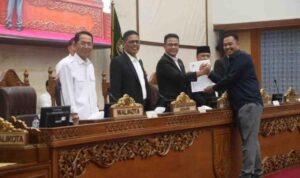 Seluruh Fraksi DPRD Batam Sepakat Dukung Revisi Perda untuk Atasi Darurat Sampah