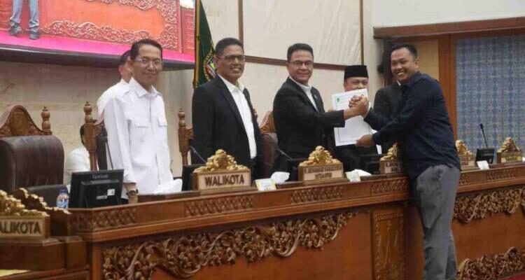 Seluruh Fraksi DPRD Batam Sepakat Dukung Revisi Perda untuk Atasi Darurat Sampah