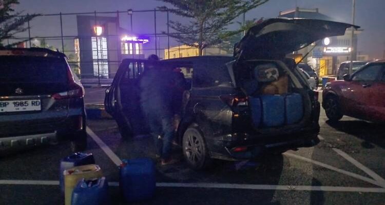 Polisi Bongkar Penyalahgunaan BBM Subsidi di Batam, Pelaku Gunakan Data Kapal Fiktif untuk Beli Pertalite