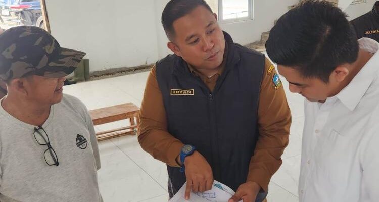 Bupati Bintan Tinjau Langsung Pembangunan Masjid di Toapaya, Penyelesaian Kubah dan Interior Dilakukan Bertahap