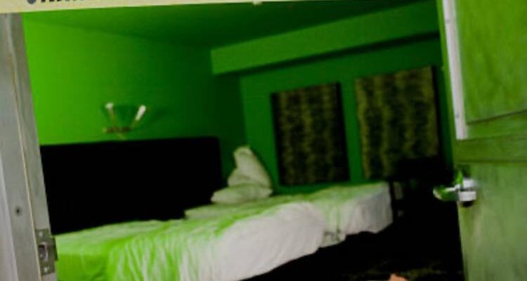 WNA Singapura Ditemukan Meninggal di Hotel GW Batam, Polisi Masih Selidiki Penyebab Kematian