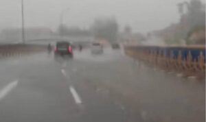 Flyover Sei Ladi Kembali Tergenang, Warga Keluhkan Jalan Gajah Mada Mudah Banjir Meski Hujan Ringan Flyover Sei Ladi Kembali Tergenang, Warga Keluhkan Jalan Gajah Mada Mudah Banjir Meski Hujan Ringan