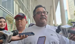 Rano Karno Tanggapi Usulan CFD Jakarta Digelar Dua Kali dalam Sepekan Rano Karno Tanggapi Usulan CFD Jakarta Digelar Dua Kali dalam Sepekan