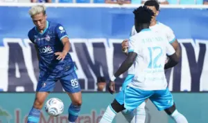 Arema FC Pesta Empat Gol di Kanjuruhan, Isenmulang Tak Berkutik pada Laga Perdana Arema FC Pesta Empat Gol di Kanjuruhan, Isenmulang Tak Berkutik pada Laga Perdana