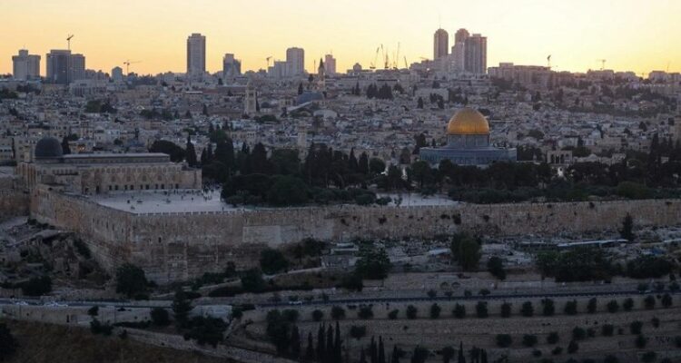 Ratusan Pemukim Israel Masuki Kompleks Al-Aqsa, Akses Warga Palestina Diperketat