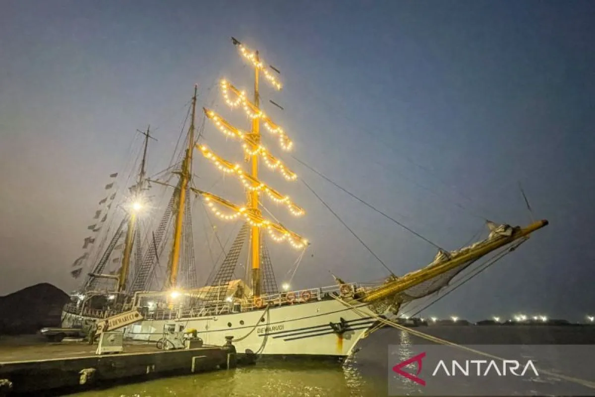 KRI Dewaruci Hadir di Cirebon, Lanal Dorong Edukasi Maritim dan Kecintaan terhadap Laut