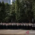 Polda Metro Jaya Kerahkan 11.261 Personel Amankan Aksi Buruh di DPR Polda Metro Jaya Kerahkan 11.261 Personel Amankan Aksi Buruh di DPR